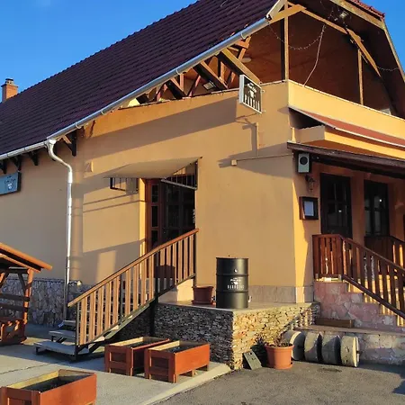 B&B Forro Kutya Panzio Szerencs