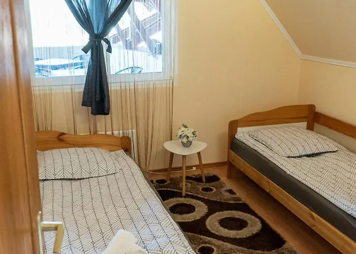 Forro Kutya Panzio Nocleg ze śniadaniem Szerencs